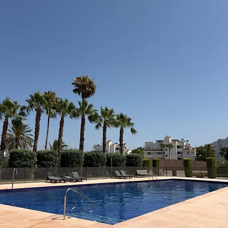Nuevo En Marinas, *